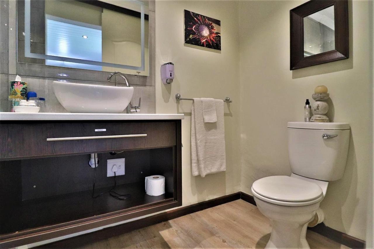 The Ranch Guesthouse Potchefstroom Bagian luar foto