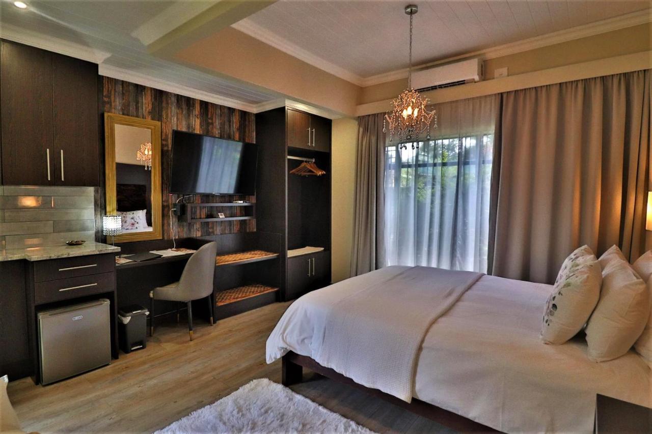 The Ranch Guesthouse Potchefstroom Bagian luar foto